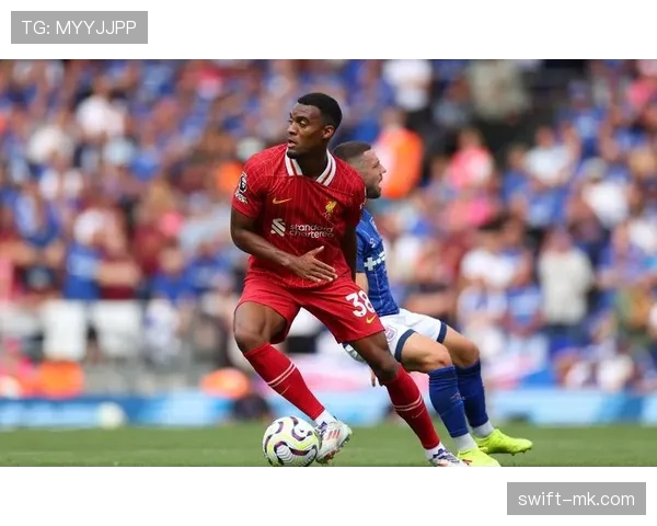 克洛普战术调整如何推动球队攻防持续提升